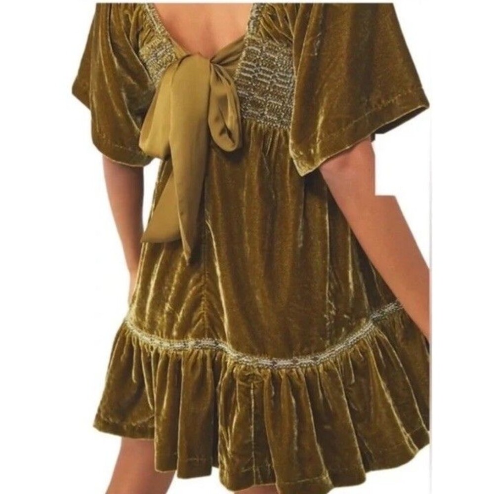 Free People Easy To Love Velvet Smocked Ruffle Mini Dress Size S Olive Green NEW